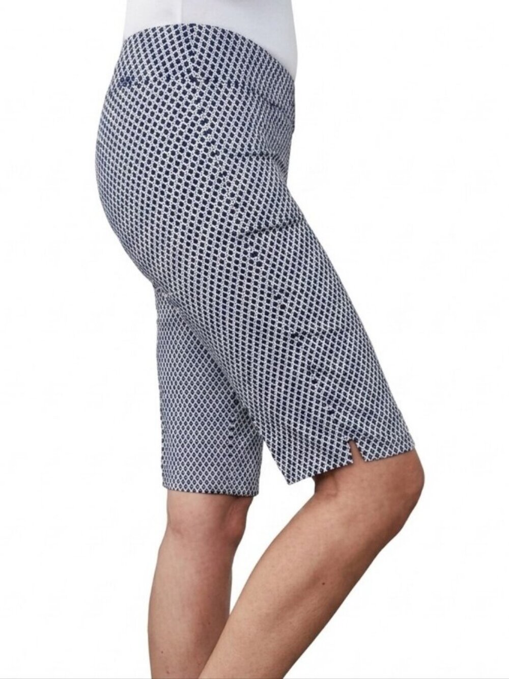 SC&CO 13" Pull On Bermuda Shorts Tummy Control Dressy Diamond Print Stretch